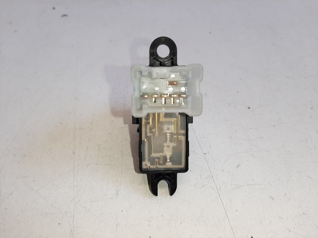 Nissan Qashqai (J11) jobb hátsó ablakemelõ kapcsoló 2. kép