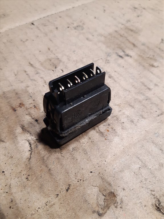 Renault Master Ablakemelõ Kapcsoló 2. kép