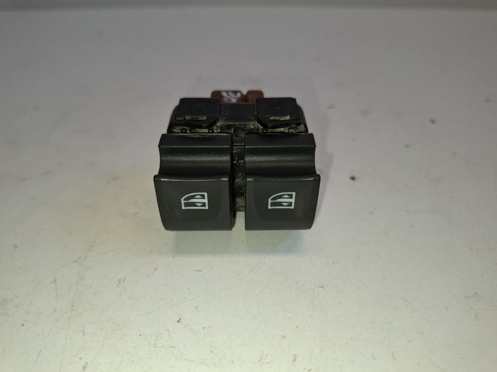 Renault Zoe bal elsõ ablakemelõ kapcsoló 254113300R 1. kép
