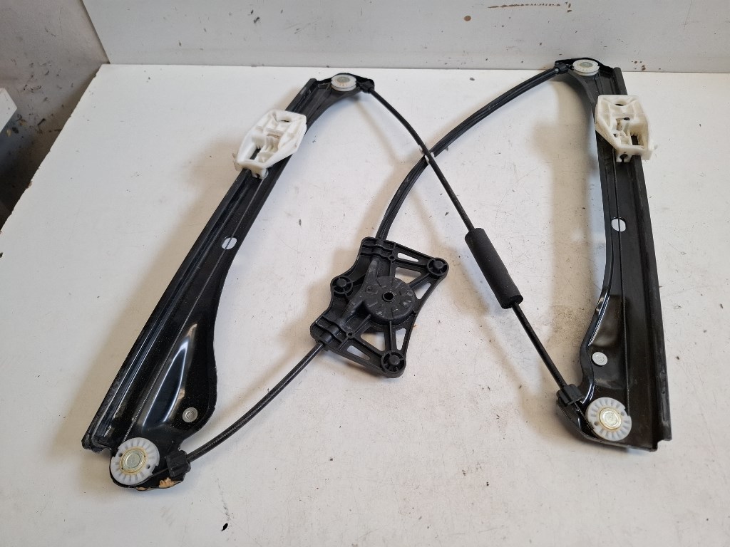 Skoda Fabia bal elsõ Ablakemelõ szerkezet elektromos 6VA837461 1. kép