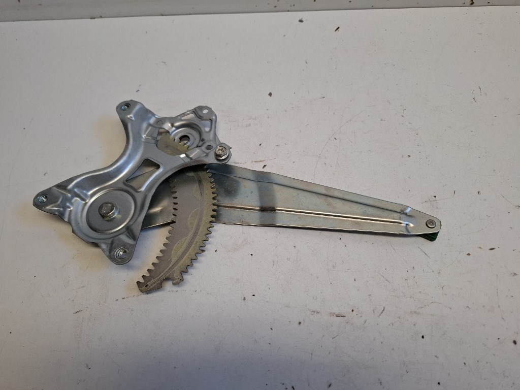 Suzuki Ignis bal hátsó Ablakemelõ szerkezet elektromos 2. kép