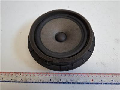 Suzuki SX4 S-Cross bal első hangszóró