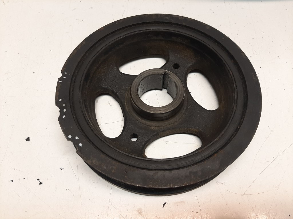 Toyota Rav 4 (XA30) fõtengely szíjtárcsa 134080R011 2. kép