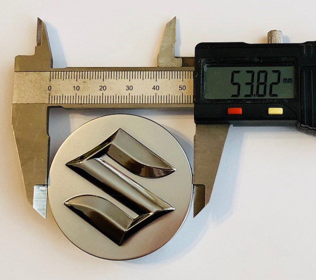 Suzuki -hoz felni közép kupak 54 mm 2. kép