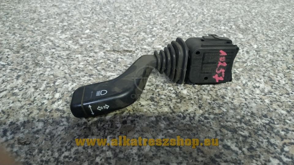 Opel Astra F, Corsa B, Vectra B kormánykapcsoló index, irányjelző kapcsoló tempomatos 1. kép