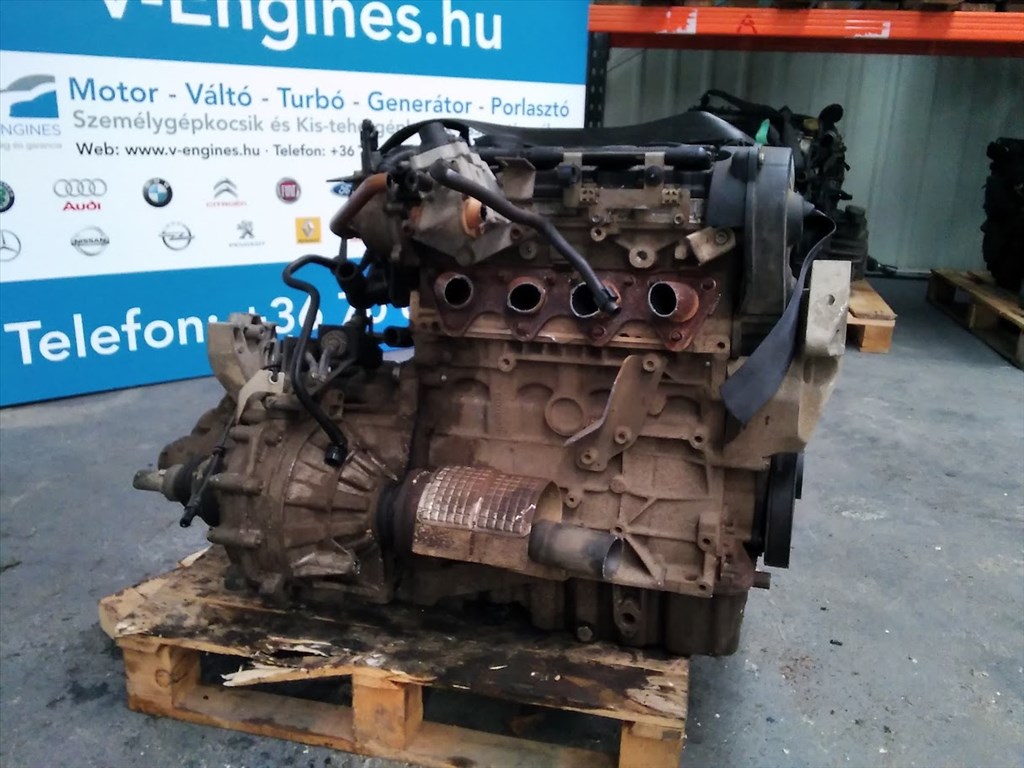 Volkswagen BVY bontott motor  2. kép