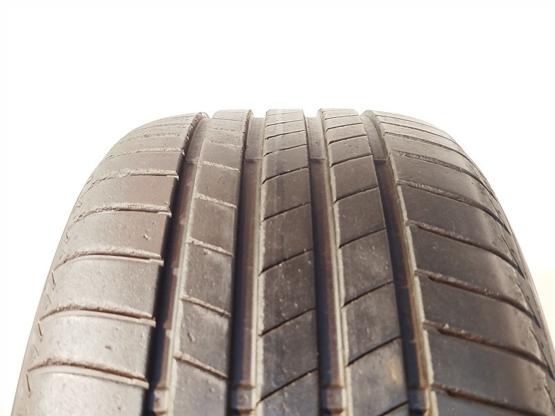 Bridgestone T005 235/45 R18  1. kép