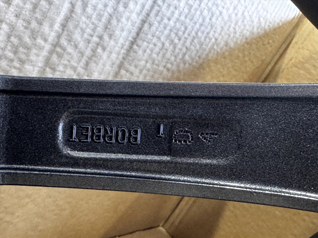 R20 Original mercedes 8J ET43.5 - A156 401 0402 / A1564010402 2DB alufelni felni 5. kép