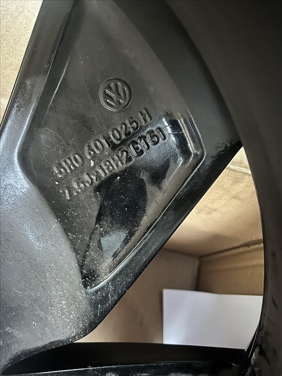  5x112 lyukosztású 7,5JJ 18" újszerű (gyári felni) alufelni 5H 06 01 025 H 5. kép