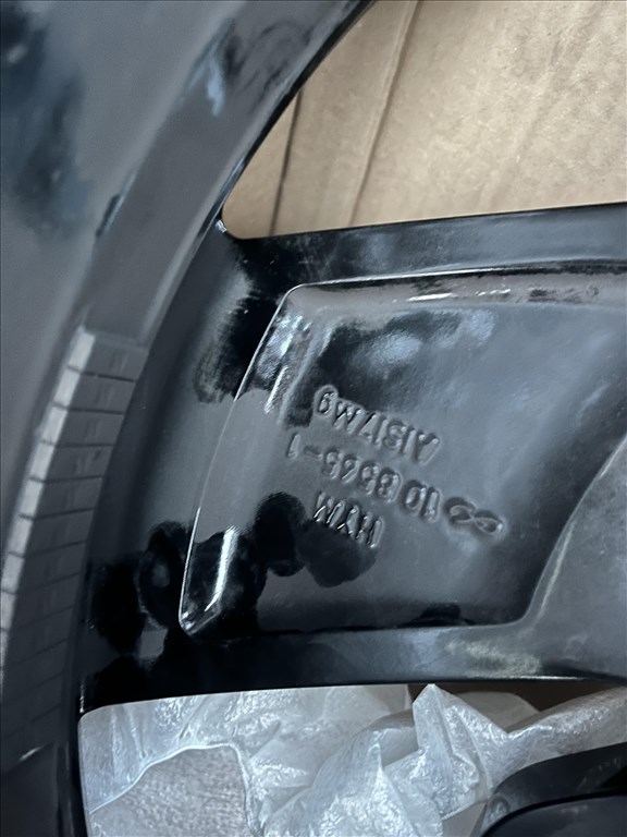  5x112 lyukosztású 7,5JJ 18" újszerű (gyári felni) alufelni 5H 06 01 025 H 7. kép