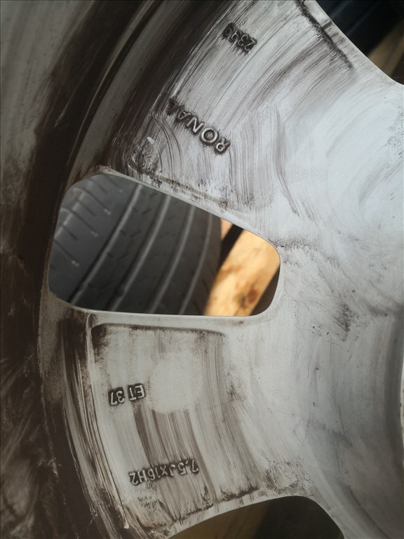  Audi gyári , esetleg Volkswagen csoport 16-es alukerék 5x112-es 4. kép