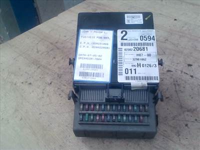 RENAULT VEL SATIS 02-09 Biztosítéktábla BCM BSI BSM SAM GEM modul Utastér