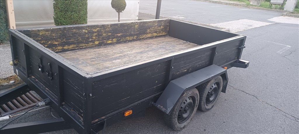 Duplatengelyes nagyméretű utánfutó eladó  4. kép