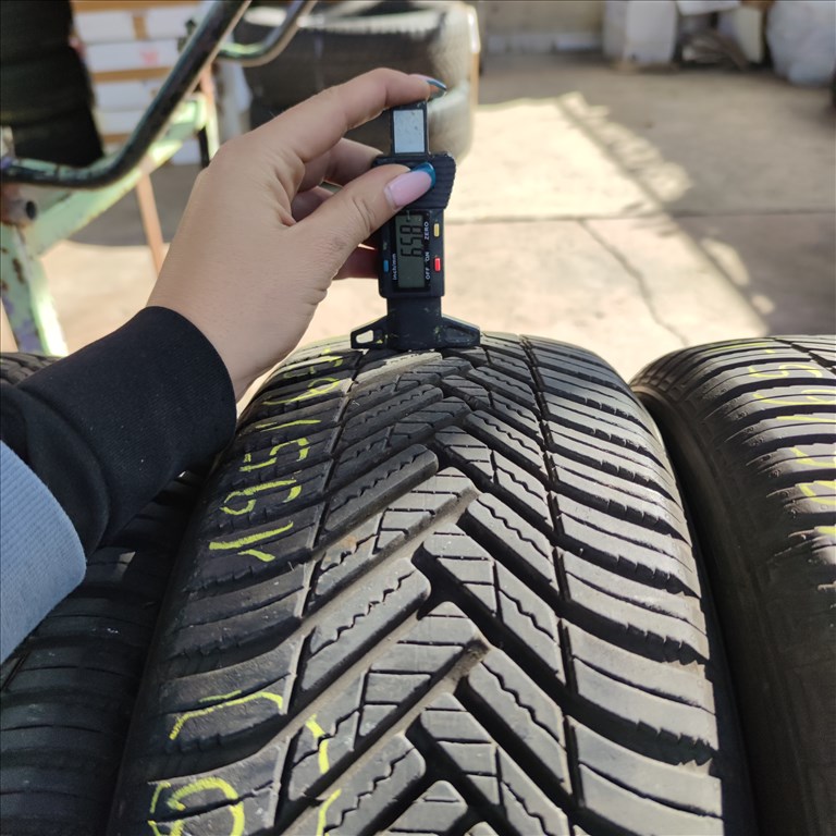  195/65 R15 Hankook négyévszakos gumi 38000ft a 2db/49/ 2. kép