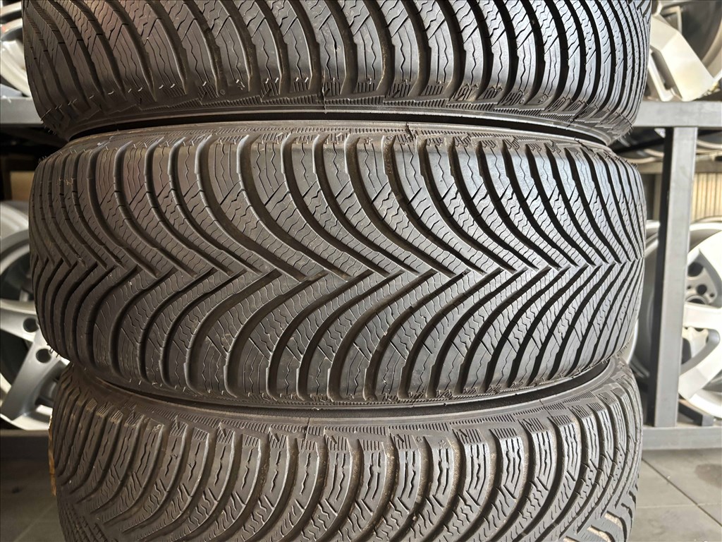 215/60 r16 Michelin 2020 téligumi 4db eladó 215/60r16 garnitúra 2. kép
