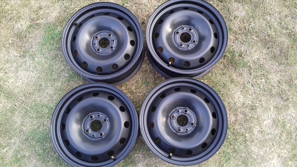  4x98 lyukosztású 6JJ 15" használt (gyári felni) lemezfelni Fiat Lancia / Bipper Nemo 1. kép