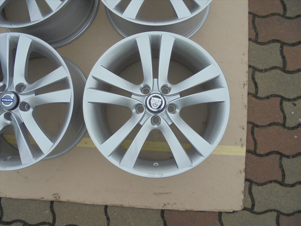 Új 17-es 5 x 108-as Aluett alufelni eladó 5. kép