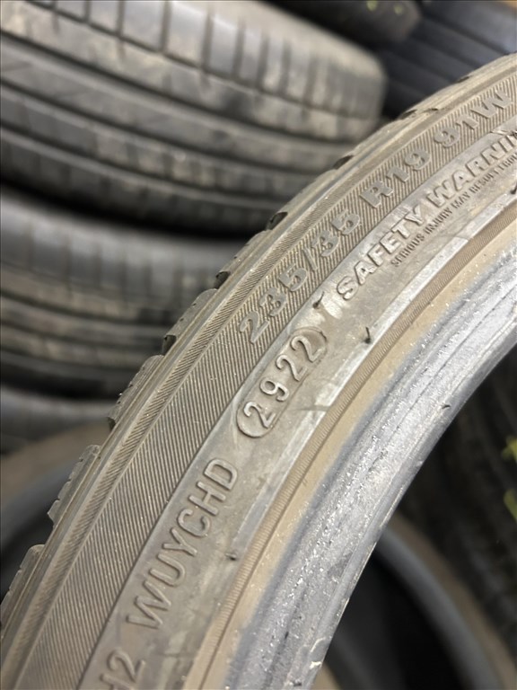  235/3519"Kumho téli 4db, 235/35R19, 235/35 R19 új-újszerű 2. kép