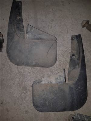 Ford Transit 06-13 Első Sárfogó Gumi Pár
