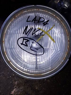 Lada Niva Első Lámpa / Fényszóró