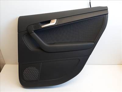 Audi A3 (8P) jobb hátsó ajtókárpit