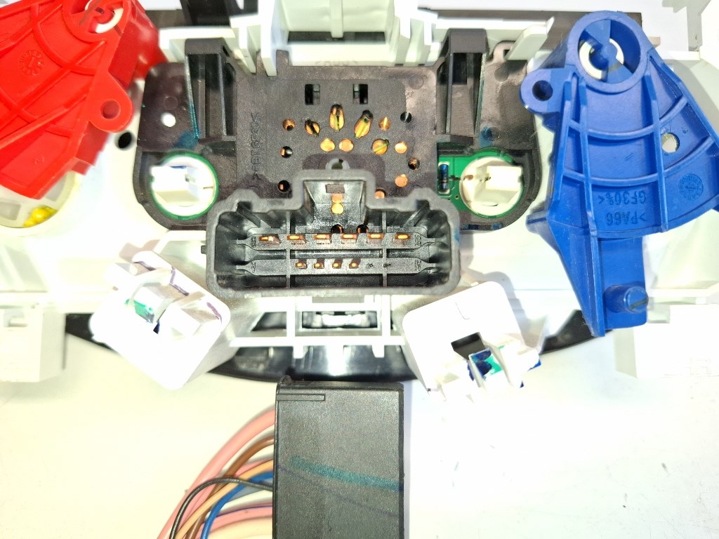 Dacia duster (HS) fûtéskapcsoló (fûtés kapcsoló) CA109002 3. kép