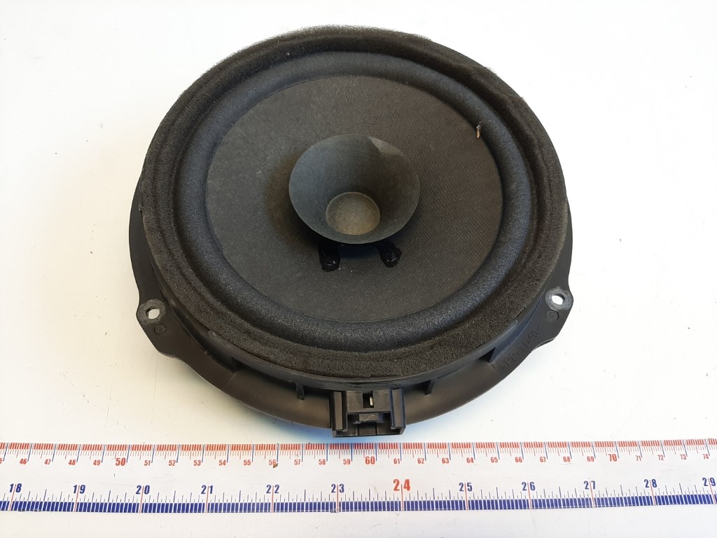 Ford Fiesta jobb elsõ hangszóró AA6T18808CA 1. kép