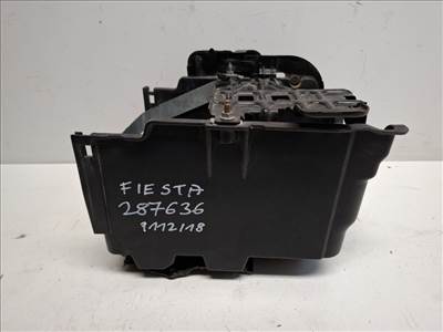 Ford Fiesta  akkumlátor doboz 8V5110A789AF