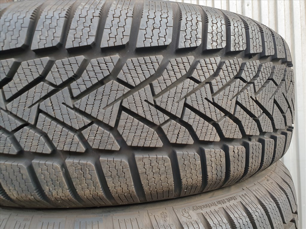  215/60 17 Uniroyal WinterExpert (99,9%) 4. kép