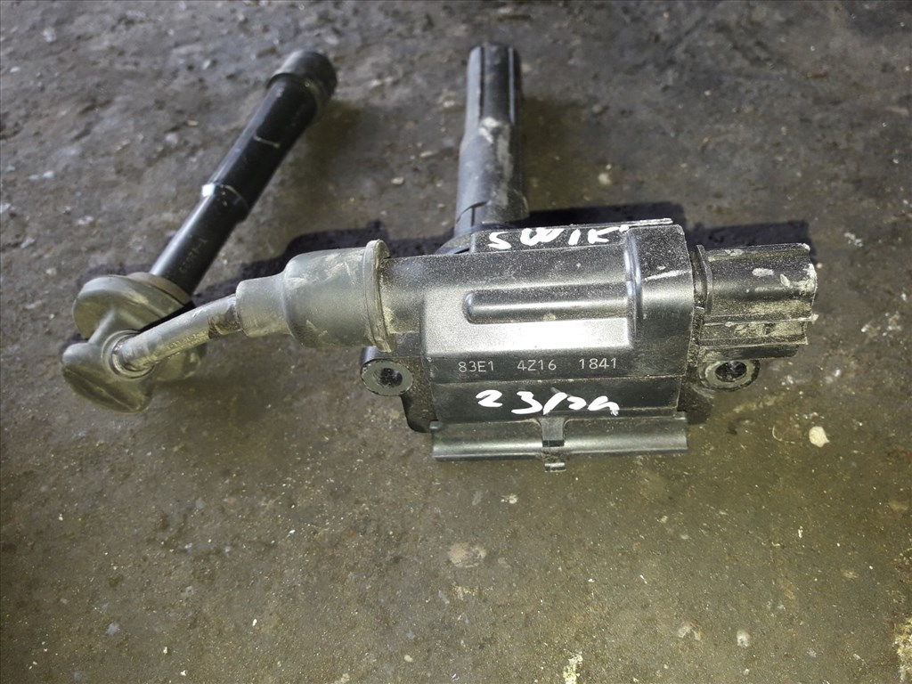 Suzuki Swift III 04-10 Gyújtótrafó 83E1 4Z16 1841 1. kép
