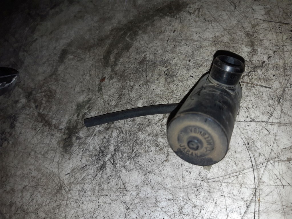 Mitsubishi L200 06-14 Ablakmosó Szivattyú 3. kép