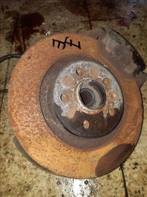 Skoda Octavia Jobb Első Csonkállvány Kerékaggyal + Féknyereg + ABS Jeladó