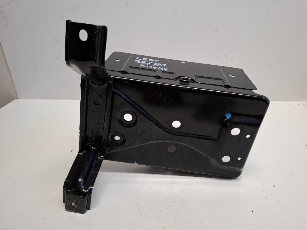 Nissan Leaf (ZE0) akkumlátor tartó 2. kép