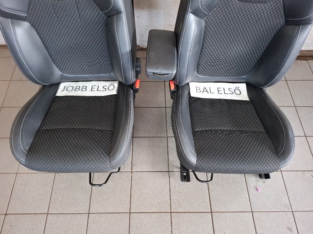 Renault Clio 5 ajtós ülés 2. kép