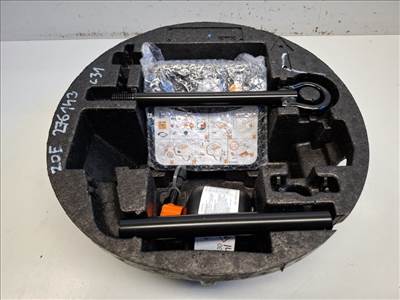Renault Zoe  szerszámkészlet 997500223R