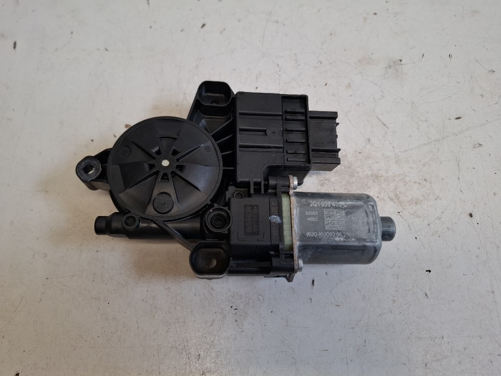 Skoda Fabia bal elsõ ablakemelõ motor 2Q1959405C 0130822065 2. kép