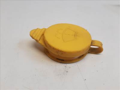 Toyota Yaris (XP130) ablakmosótartály fedél