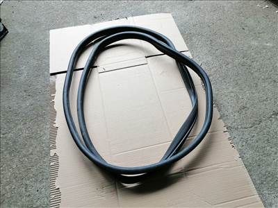 SsangYong Musso Jobb hátsó ajtó szigetelés 