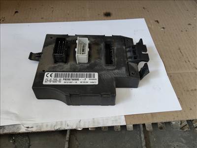 Renault Trafic II Generation L1H1 2.0 dCi 115 komfort elektronika  8200790995