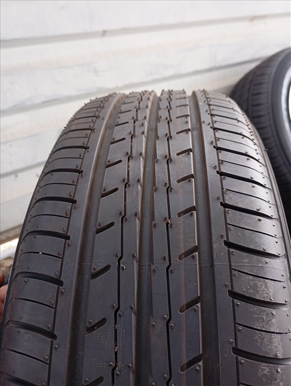  5x100 lyukosztású 16" használt Alutec alufelni, rajta 185/55 új Yokohama nyári gumi 8. kép