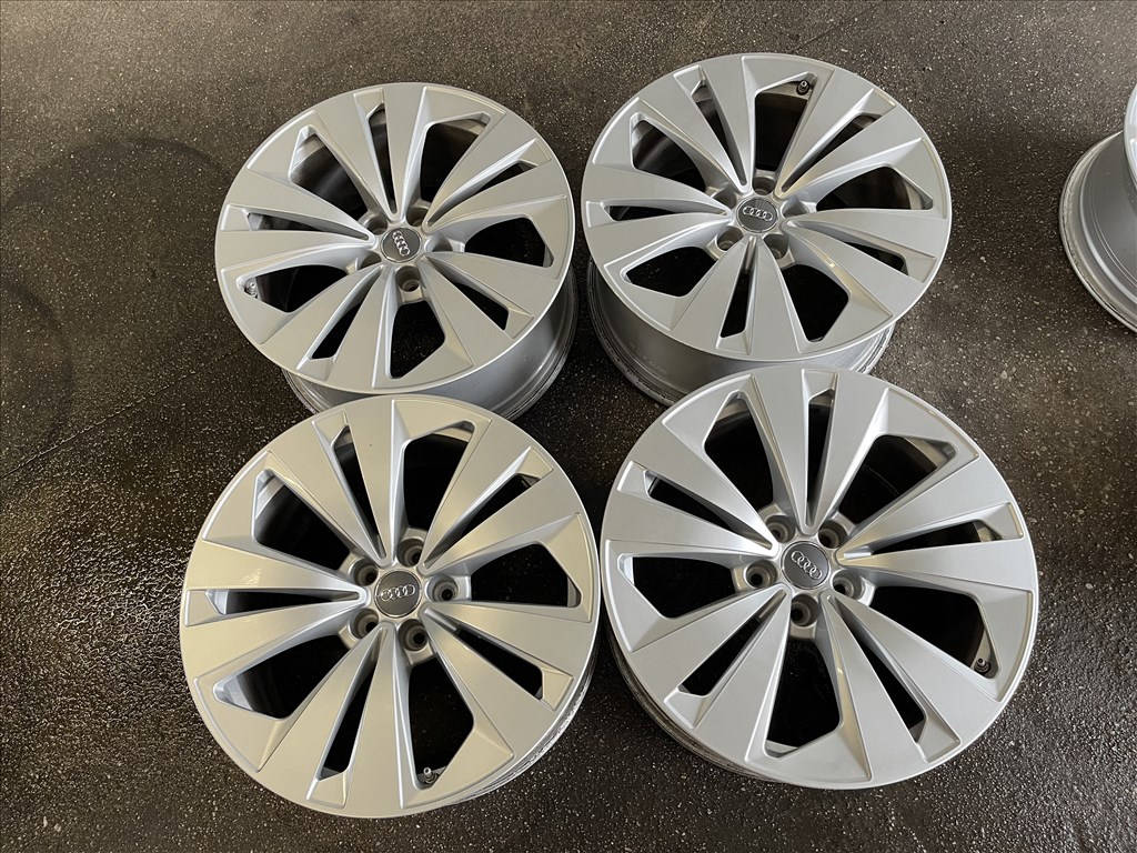 19-es,  5x112-es újszerű gyári Audi alufelni 1. kép