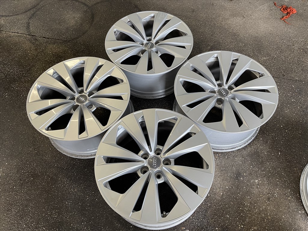 19-es,  5x112-es újszerű gyári Audi alufelni 3. kép