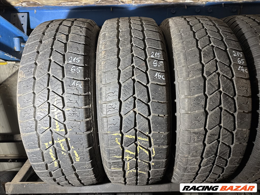 215/65 R16C Goodyear CargoUltragr. 109/107R |7,5mm l 1db l DOT2712 1. kép