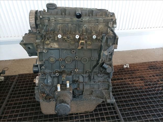 Citroën Jumpy I 2.0 HDi - Fűzött blokk hengerfejjel  10dyeh400 1. kép