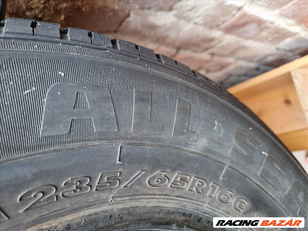 235/65R16C Sunfull 4 évszakos gumi 2db nagyon jó állapotban eladó! 4. kép