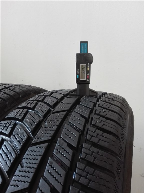 235/55R18 Toyo téli gumi garnitúra 235/55 r18 4. kép