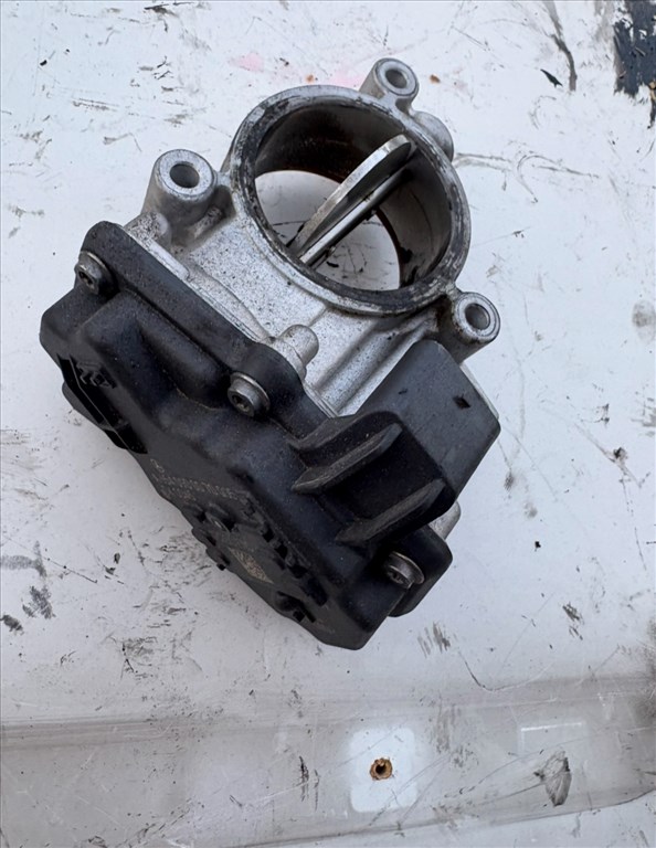 A6540900070 Mercedes W205 W213 fojtószelep 200d  2. kép