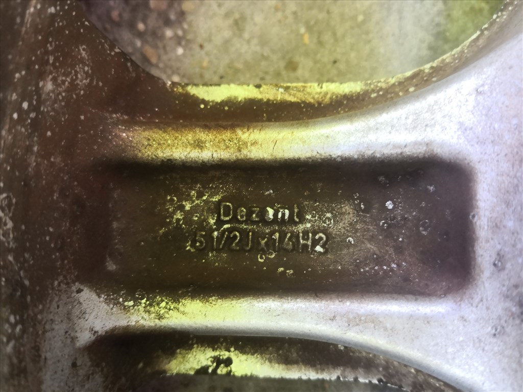 Citroen /Peugeot 14-es Dezent alufelnik 5. kép