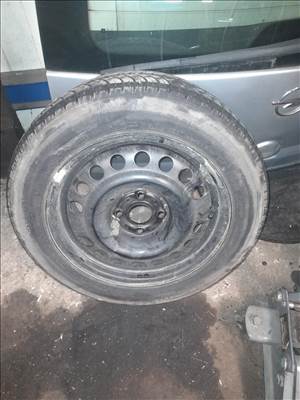 Opel meriva a 15 ös pótkerék 