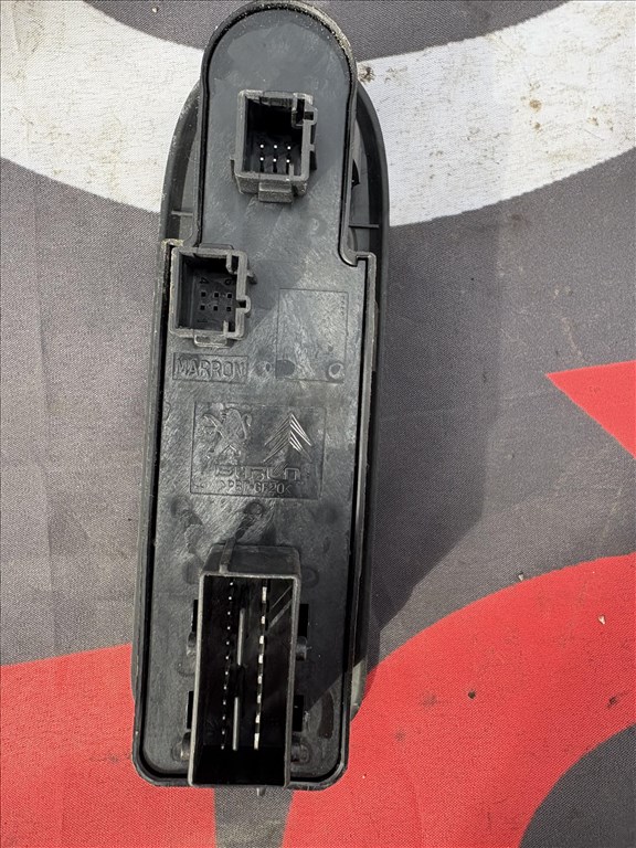 Peugeot 308 I ablakemelő kapcsoló  2. kép